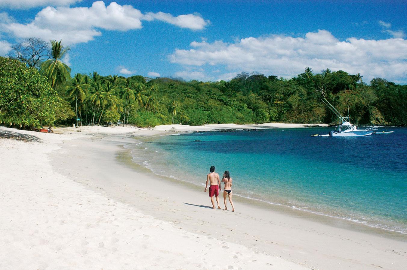 Aeropuerto Internacional Juan Santamaría lanza campaña que invita a  pasajeros del mundo a visitar Costa Rica - EKA