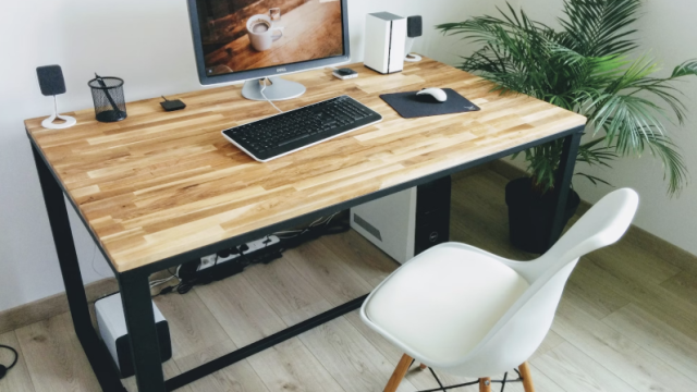 Crea tu rincón de productividad: escritorios y organización con EPA